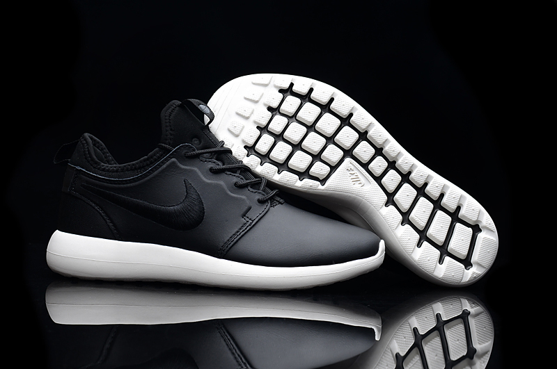 Women Nike Roshe 2 Leather PRM Black White Shoes
